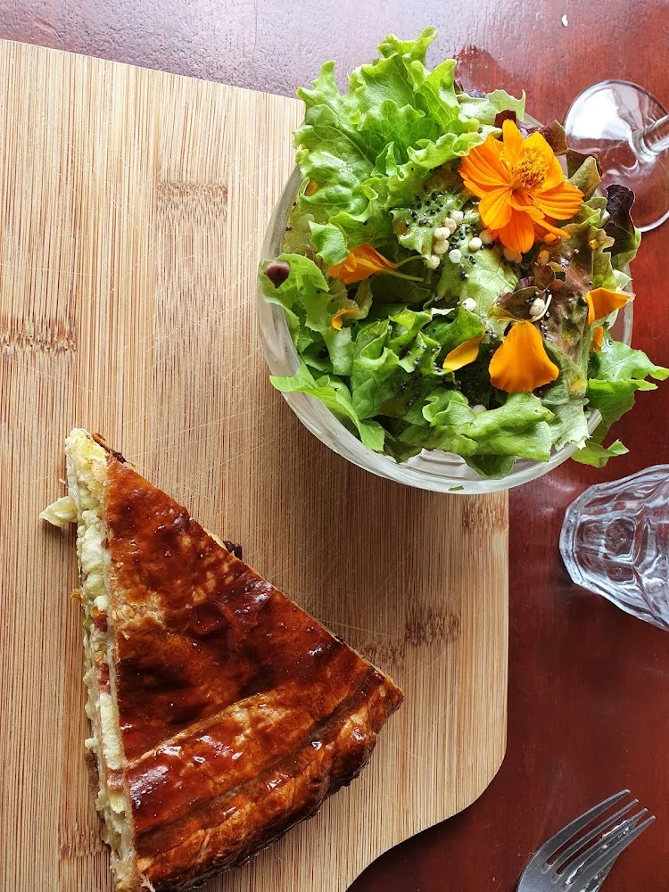 Tourte Tomate Chèvre Basilic